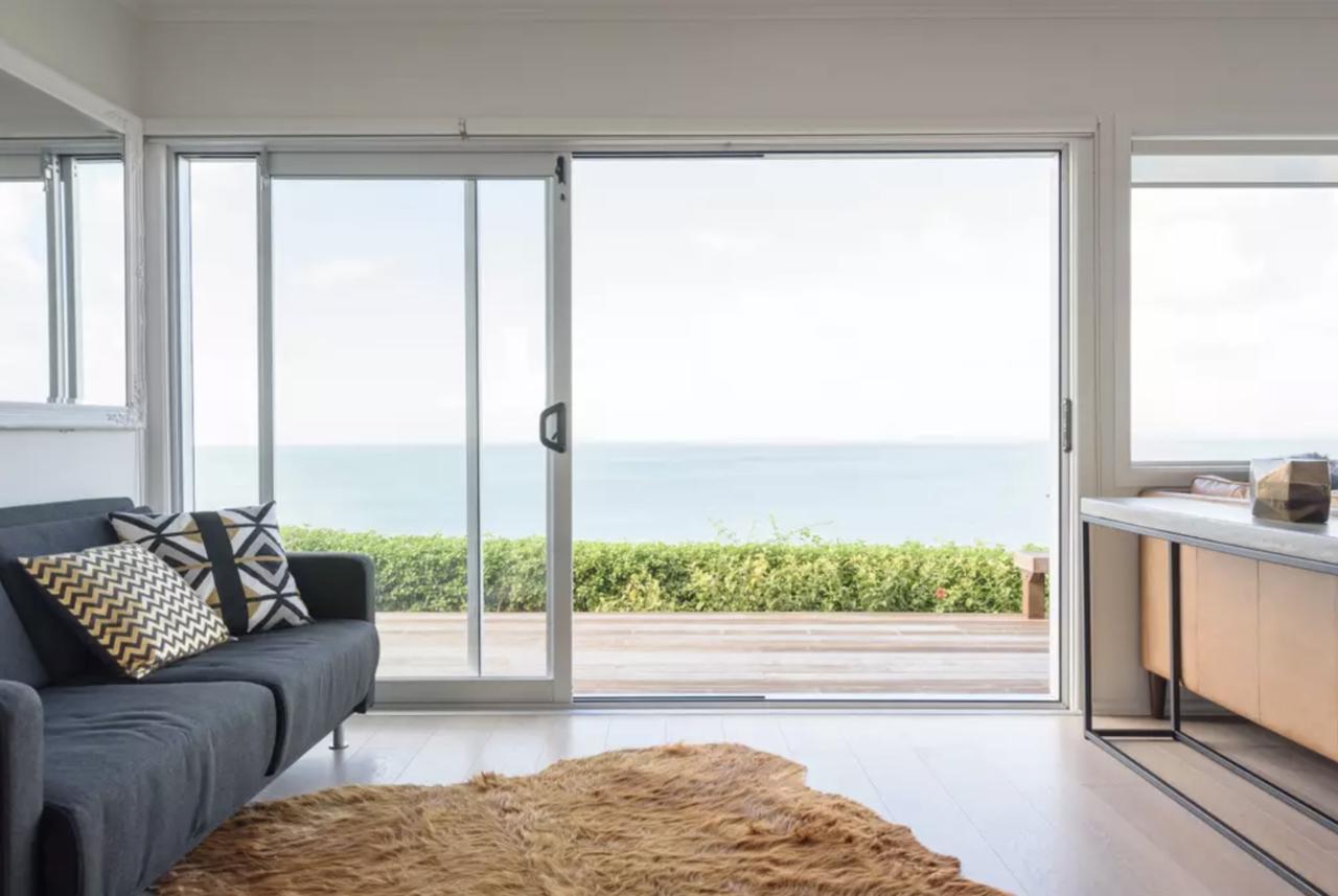 Luxury House With Clifftop Seaview Península de Península de Whangaparaoa Exterior foto